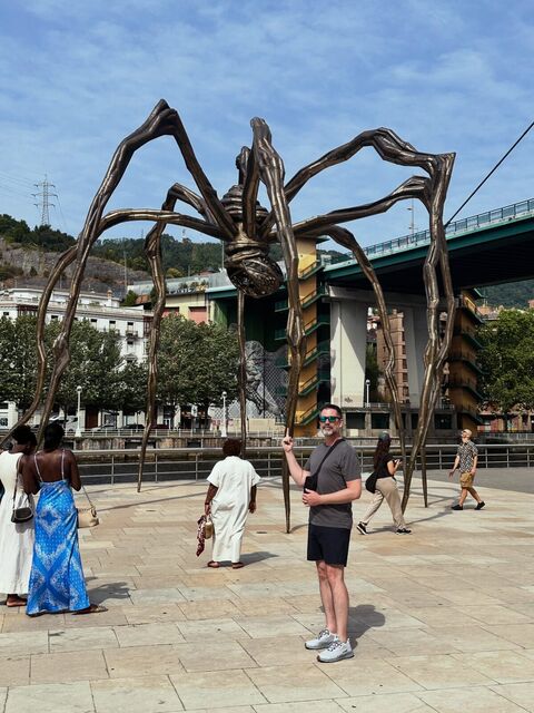 Day 4-6: Kaixo Bilbao! Quick trip to see the city and the Guggenheim museum.